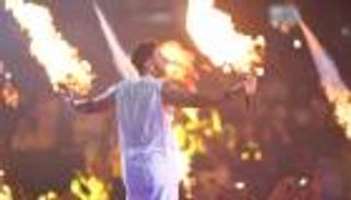 صور.. محمد حماقي يشعل "العلمين الجديدة" بحفل كامل العدد