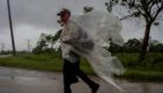 الإعصار إيدا "شديد الخطورة" يقترب من الساحل الجنوبي الأمريكي 