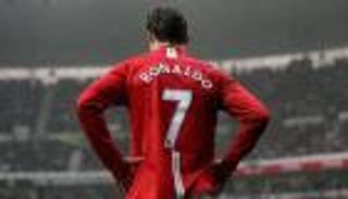 هداف الدوري الإنجليزي.. عودة كريستيانو رونالدو تشعل الجولة الثالثة