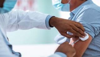 التطعيم ضد كورونا في الهند- أرشيفية