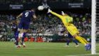 فيديو أهداف مباراة بيتيس وريال مدريد في الدوري الإسباني