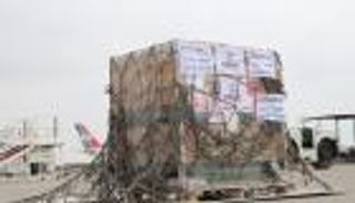 صور.. اليمن يتسلم أولى دفعات لقاح "جونسون".. والأولوية للمسجلين إلكترونياً