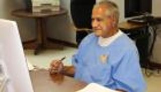 نصف قرن بالسجن.. قصة الفلسطيني سرحان بشارة قاتل شقيق جون كينيدي