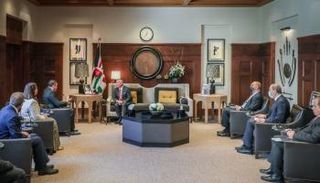 الملك الأردني ورئيس الحكومة الليبية 