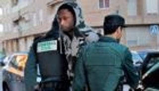 سرقة واغتصاب وقتل.. ماذا يفعل البرتغالي سيميدو خارج المستطيل الأخضر؟