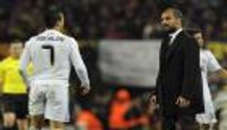 بمفاجأة.. جوارديولا يعلق على انتقال كريستيانو رونالدو لمانشستر يونايتد