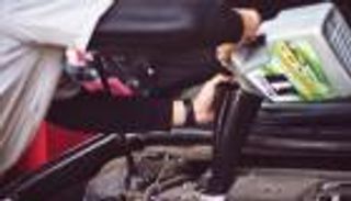 نصائح للأمهات قبل قيادة السيارة.. سلامتك في هذه الخطوات
