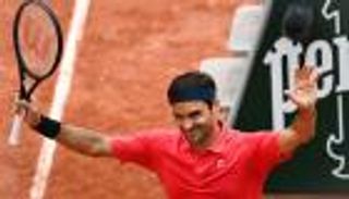 أمريكا المفتوحة للتنس.. فيدرر يجمع 90 مليون يورو وهو في المستشفى