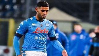 فوزي غلام لاعب نابولي