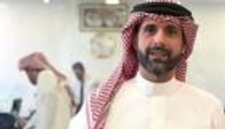 سفير البحرين يصل تل أبيب لبدء مهامه.. ويغرد بـ3 لغات