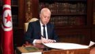 "سعيد" بميزان التونسيين.. تأييد ونوايا تصويت