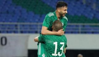 رشيد غزال لاعب الجزائر