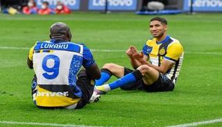 روميلو لوكاكو وأشرف حكيمي