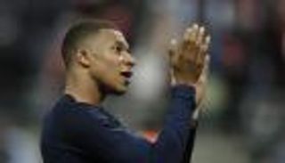 رفض راتبا خرافيا.. مبابي يبدأ الحرب على باريس سان جيرمان