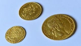 العثور على قطع ذهبية نادرة في فرنسا