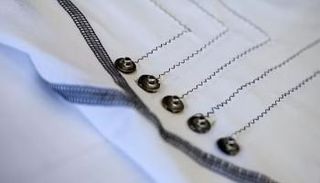 تي شيرت ذكي قابل للغسل في الغسالة ويراقب قلبك