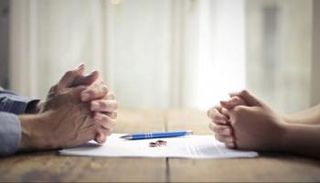 الطلاق بالتراضي يتزايد في إيران - صورة تعبيرية