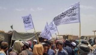 أعلام طالبان في أفغانستان