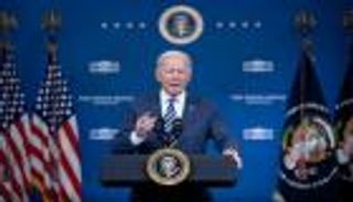 بالصور.. "أيدا" ينال من 41 أمريكيا وبايدن يتوجه بنداء عاجل