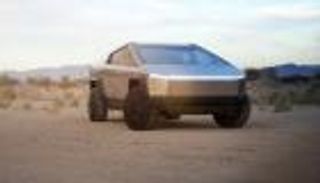 إيلون ماسك يصدم عشاق "الأعجوبة".. خبر حزين عن تسلا سايبرتراك