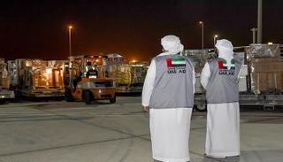 المساعدات الإماراتية خلال طريقها لأفغانستان