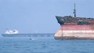 ناقلة نفط بمضيق هرمز - الجارديان