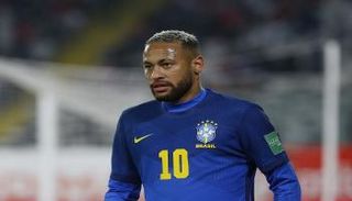 نيمار دا سيلفا نجم منتخب البرازيل