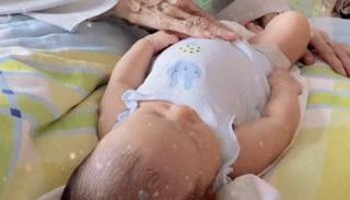 الرضيع الصيني خلال اللقاء