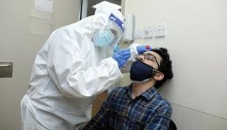 فحص فيروس كورونا في الإمارات