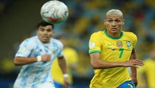 البرازيل ضد الأرجنتين