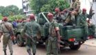 جون آفريك: محاولة انقلاب جارية في غينيا