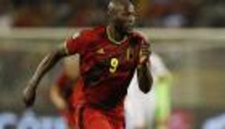 إصابات فيروس الفيفا عرض مستمر.. ولوكاكو أحدث الضحايا