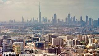 الإمارات.. 21 شركة لتقديم خدمة شهادة