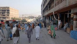 باعة أفغانستان يتحررون من إتاوات 