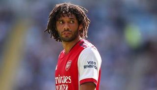 محمد النني لاعب وسط أرسنال