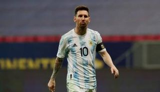 ليونيل ميسي قائد منتخب الأرجنتين