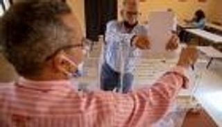 انتخابات المغرب.. 12% إقبالا حتى منتصف اليوم والساسة يصوتون