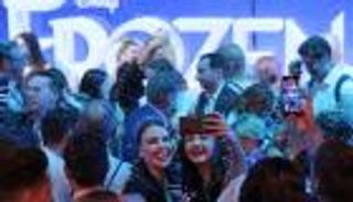 صور.. لندن تحول فيلم الرسوم المتحركة "فروزين" لمسرحية غنائية