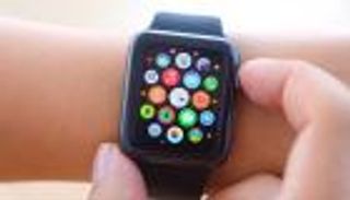 أبل تضيف ميزات صحية جديدة لساعاتها المنتظرة Apple Watch Series 7