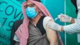 "الصحة السعودية" تشدد على جرعتي لقاح كورونا لمواجهة المتحورات