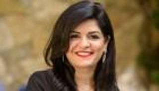 جيهان شهيب.. لبنانية تمزج التاريخ والثقافة في "فاصل كتاب"