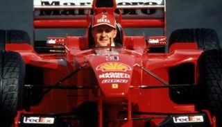  السائق الألماني مايكل شوماخر أسطورة سباقات سيارات فورمولا/1