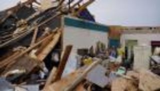 بعد زيادة قوته.. إعصار "أولاف" يضرب سواحل المكسيك