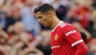 كريستيانو رونالدو يفسر.. لماذا عاد إلى الدوري الإنجليزي؟