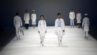 أحد عروض الأزياء في أسبوع الموضة الصيني