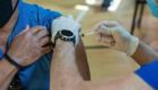 لقاحات كورونا والهربس النطاقي.. حقائق عليك معرفتها