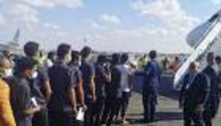 بعد محاولة هجرة غير شرعية.. مصر تعيد 53 شابا من ليبيا