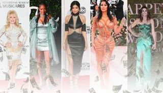 القائمة تضم ريانا ودولي بارتون وسيندي كروفورد وآل كارداشيان