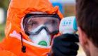 كورونا حول العالم.. تراجع حذر في الوفيات والإصابات