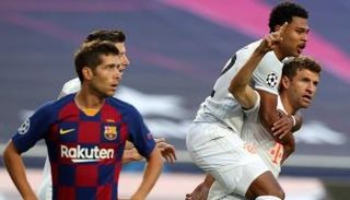 توماس مولر ضد برشلونة في دوري أبطال أوروبا